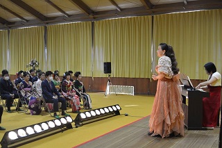 アトラクション