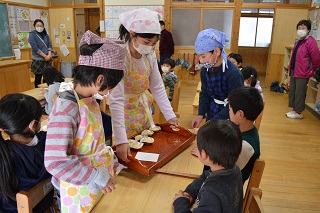 全校生徒におすそ分け